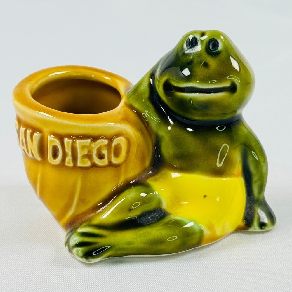 VTG MCM Tiny San Diego CA Frog Ceramic Toothpick Air Plant Holder Made in Japan